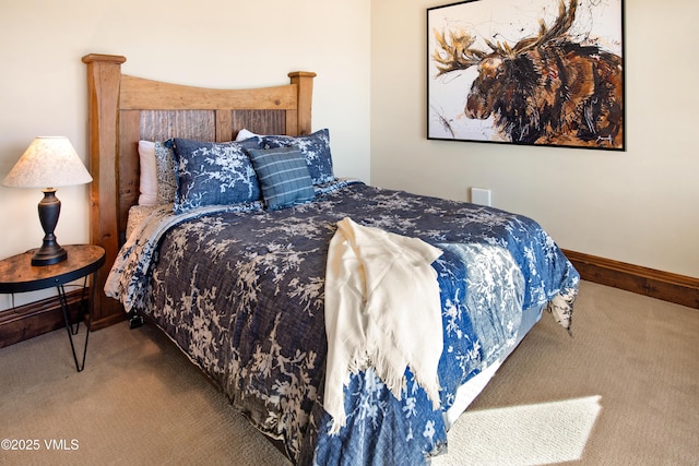 bedroom with carpet flooring