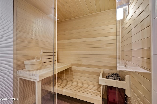 view of sauna / steam room