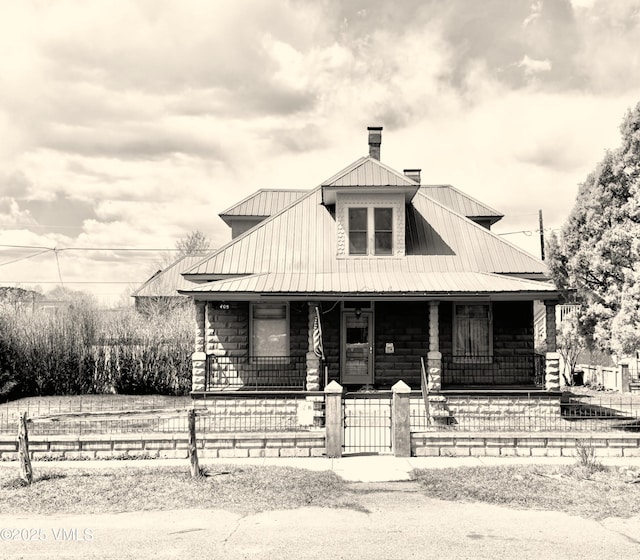 409 Washington St, Eagle, CO 81631 - view of building exterior with a fenced front yard