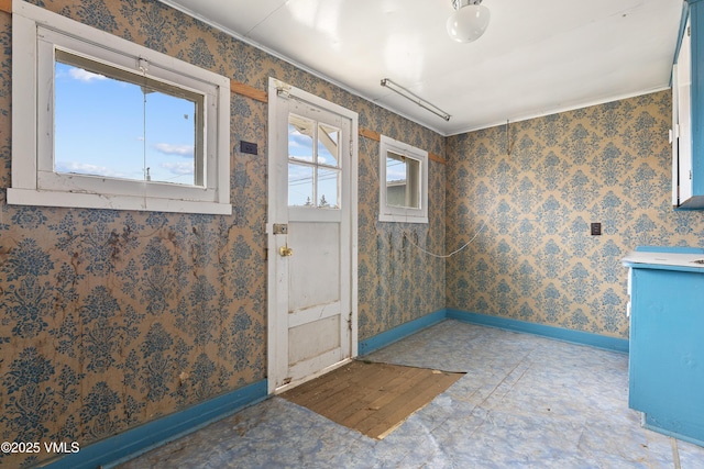 618 W Chestnut St, Leadville, CO 80461 - foyer entrance featuring baseboards