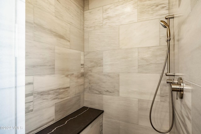367 Hunters View Ln, Eagle, CO 81631 - full bathroom featuring tiled shower
