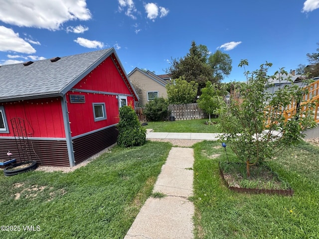 425 Howard St, Eagle, CO 81631 - view of yard featuring an outdoor structure
