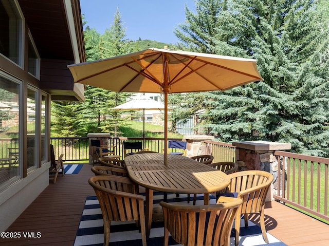 51 Hillside Ct W, Edwards, CO 81632 - deck with outdoor dining area