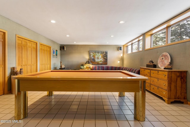 playroom with tile patterned floors