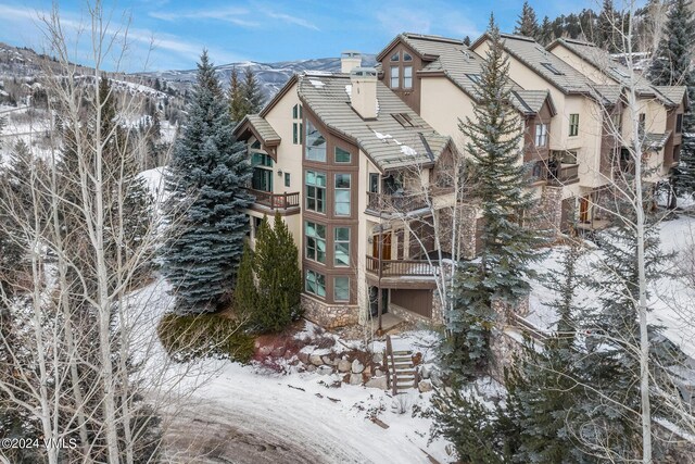 exterior space with a mountain view