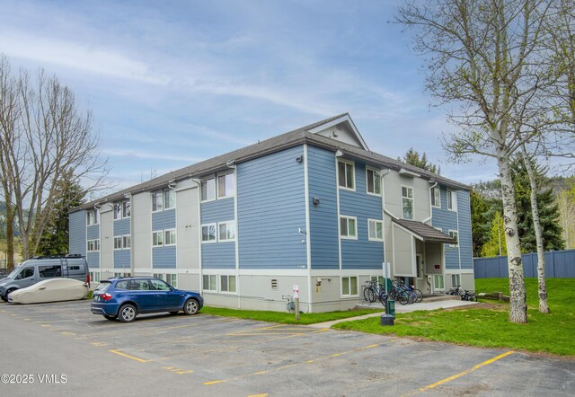871 W Beaver Creek Blvd Unit A2, Avon, CO 81620 - view of property with uncovered parking