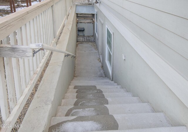49 Bluffs Dr, Eagle, CO 81631 - view of stairway