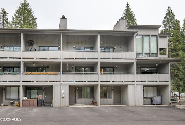 view of building exterior