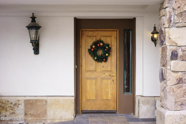 view of entrance to property