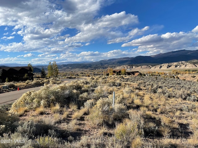 2770 E Haystacker Dr, Eagle, CO 81631
