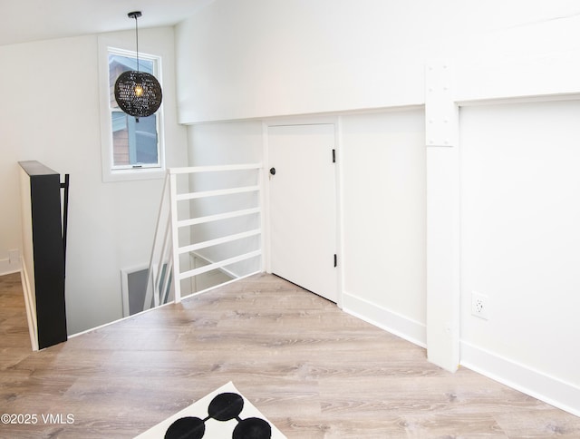 4480 Timber Falls Ct Unit 1507, Vail, CO 81657 - entryway with wood finished floors and baseboards