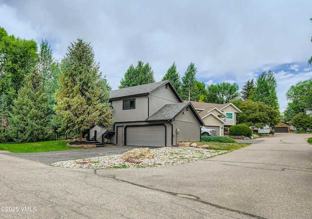 11 Spruce Cir, Edwards, CO 81632 - traditional-style home featuring driveway and a garage