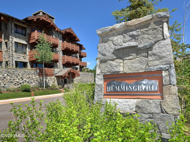 320 Hummingbird Dr Unit A201, Avon, CO 81620 - view of community / neighborhood sign
