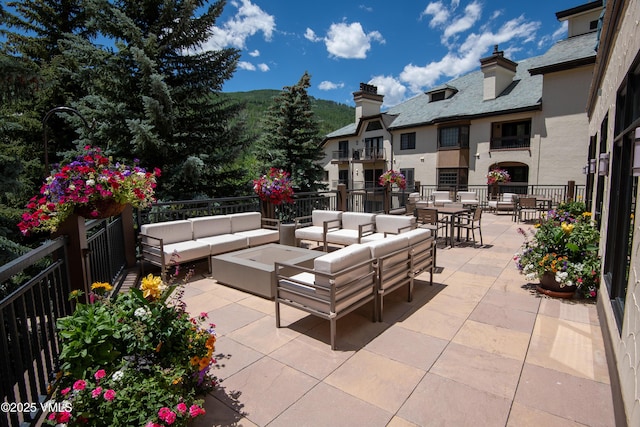 120 Offerson Rd Unit D330, Beaver Creek, CO 81620 - view of patio with an outdoor living space, outdoor dining area, and a residential view