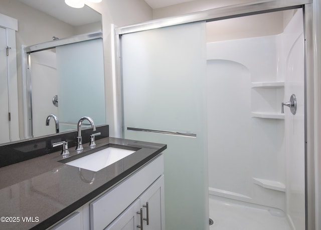 804 Chickadee Ln, Gypsum, CO 81637 - full bathroom with a shower stall and vanity