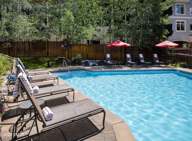 684 W Lionshead Cir Unit 215/216, Vail, CO 81657 - view of swimming pool