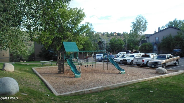 35 Chelsea Ct Unit 9, Eagle, CO 81631 - view of community jungle gym