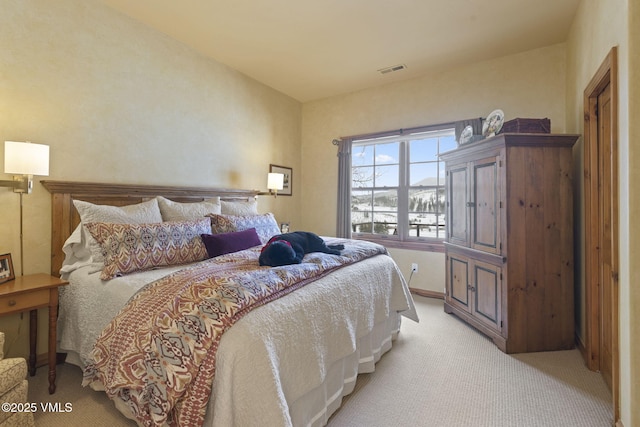50 Bermuda Dr, Edwards, CO 81632 - bedroom featuring light carpet and visible vents