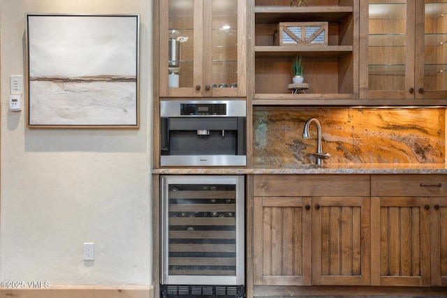 12 Cabin Creek Ln, Edwards, CO 81632 - indoor bar featuring beverage cooler