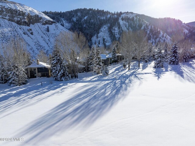 property view of mountains