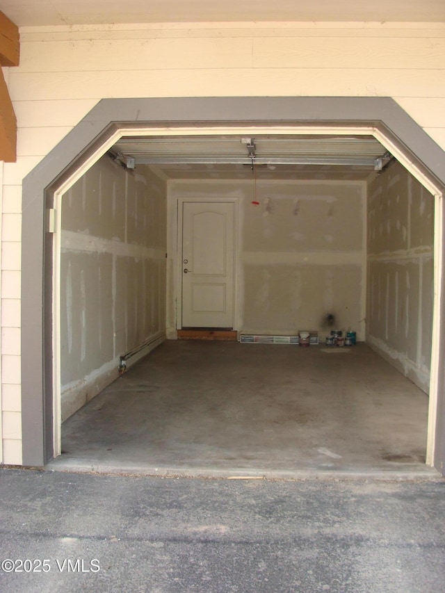 1902 Crazy Horse Cir, Edwards, CO 81632 - view of garage