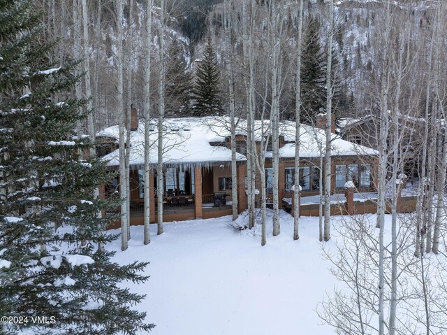 view of front of property with covered porch