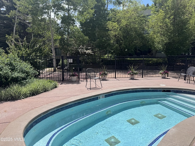 1100 N Frontage Rd Unit 1519, Vail, CO 81657 - view of pool featuring a swimming pool