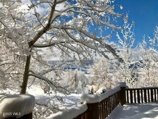 555 Charolais Cir, Edwards, CO 81632 - view of snow covered deck