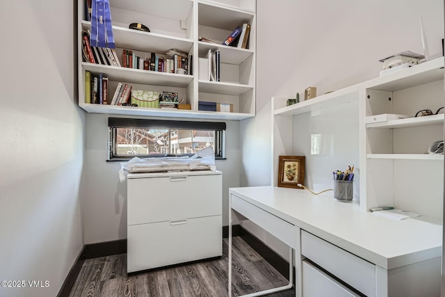 116 Thresher Ct, Eagle, CO 81631 - interior space featuring wood finished floors and baseboards