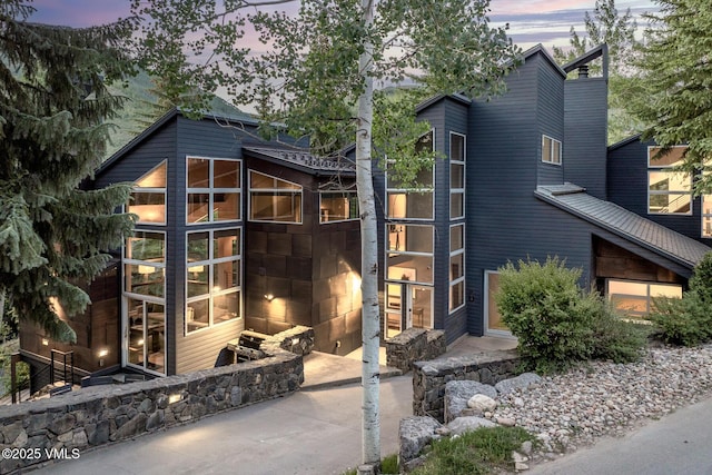 327 Rockledge Rd W, Unit W, Vail, CO 81657 - photo 2