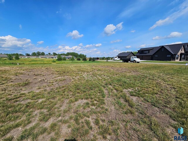 Sweetgrass Dr, Brookings, SD 57006