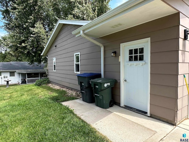 exterior space with a lawn