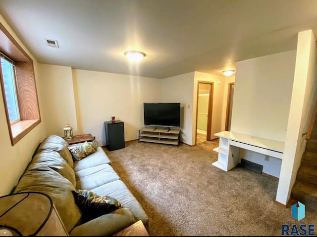 living room with carpet flooring