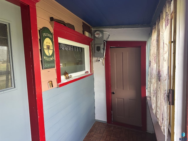 101 N Seaman St, Delmont, SD 57330 - entryway with brick floor