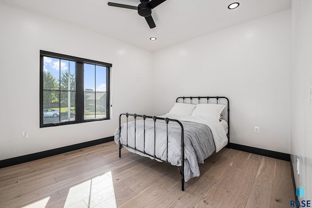 313 Red Spruce Ave, Sioux Falls, SD 57110 - bedroom featuring light wood-style floors, baseboards, a ceiling fan, and recessed lighting