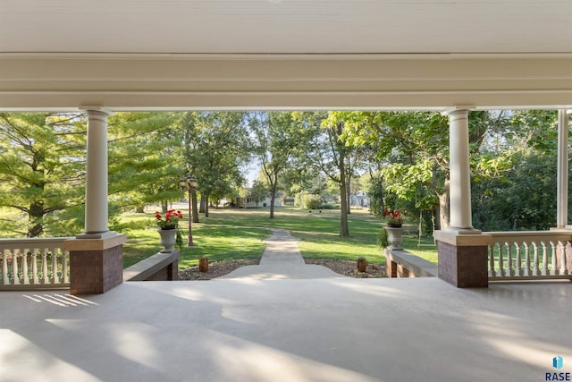 view of patio / terrace featuring covered porch