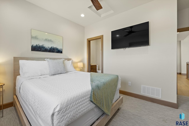 bedroom with ceiling fan