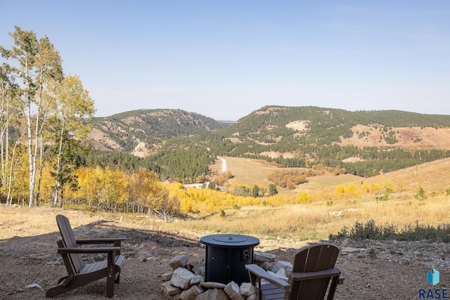 view of mountain feature