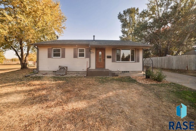 view of front of home with a front yard