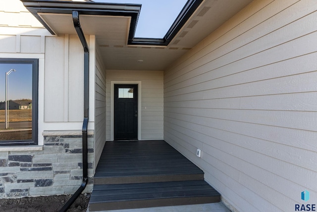 view of doorway to property