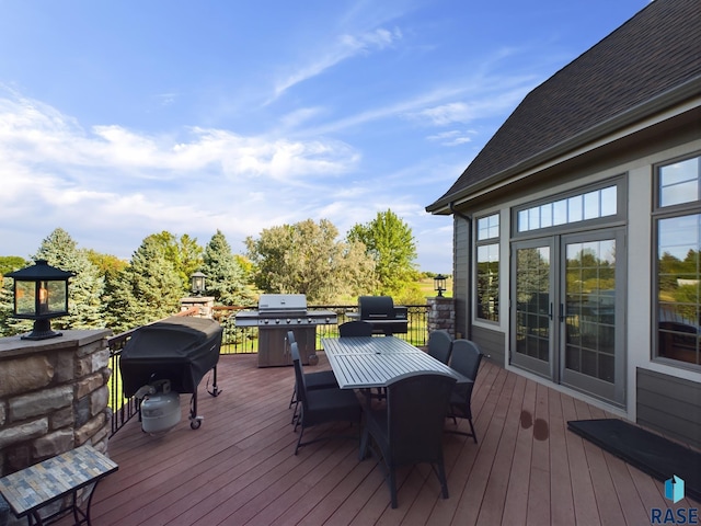 deck with grilling area