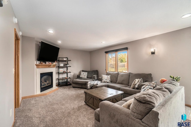 living room with carpet