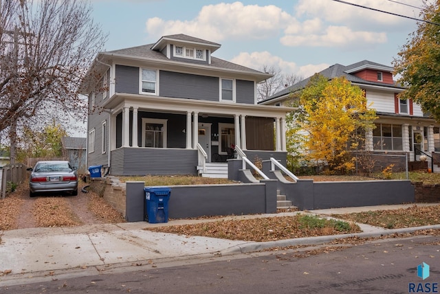 view of front facade featuring covered porch