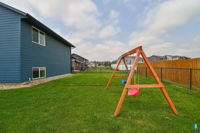 exterior space featuring a lawn