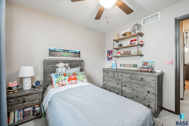 bedroom with carpet and ceiling fan