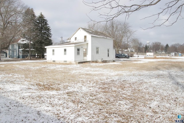 view of property exterior