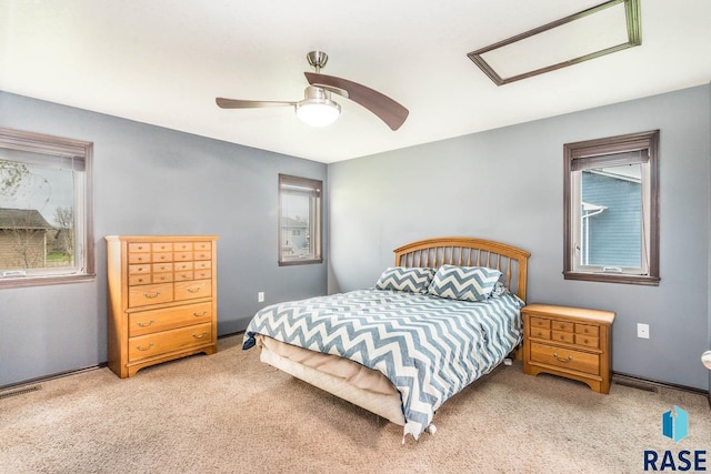 bedroom featuring carpet floors and ceiling fan