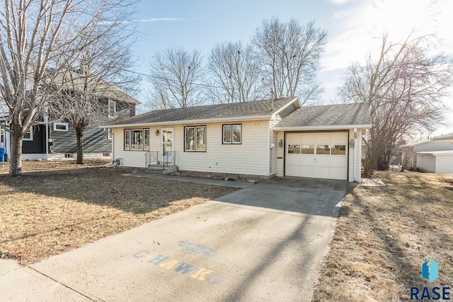 view of front facade with a garage