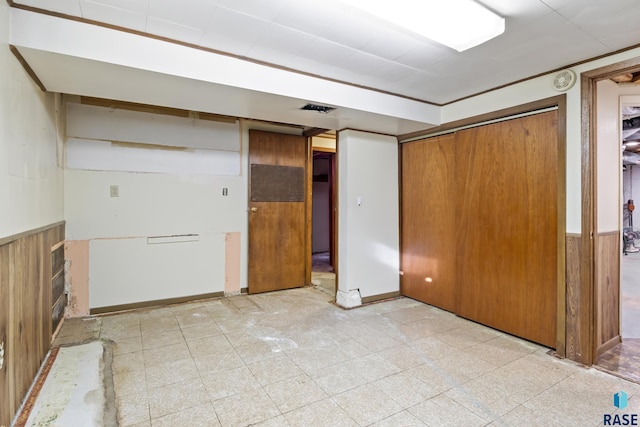 unfurnished bedroom with a closet