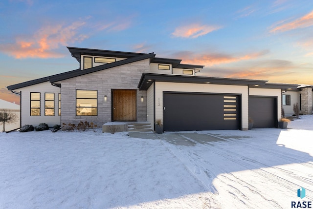 view of front of house featuring a garage